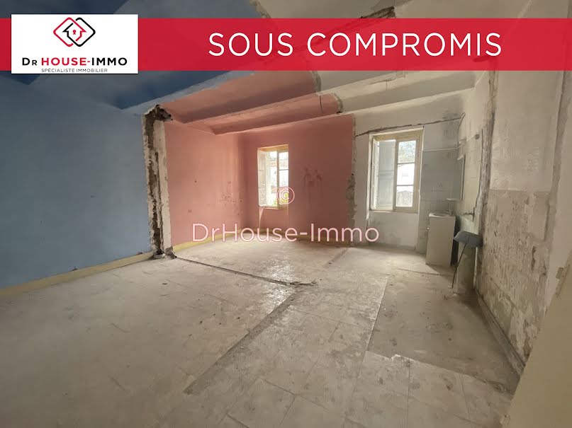 Vente maison 12 pièces 200 m² à Ales (30100), 103 000 €