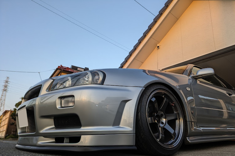 スカイライン GT-Rの鼠R・ポリッシャー磨き・コーティング施工・ヌルテカボディ❤・11月もよろしくお願いしますに関するカスタム事例の投稿画像1枚目