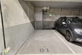 parking à Clichy (92)