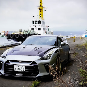 NISSAN GT-R R35