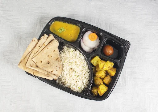 Aloo Jeera Deluxe Thali