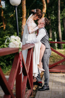 Wedding photographer Roman Kostyuchenko (ramonik). Photo of 17 September 2021