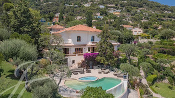 villa à Roquebrune-Cap-Martin (06)