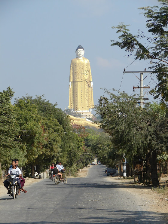 site des 3 bouddhs - monywa