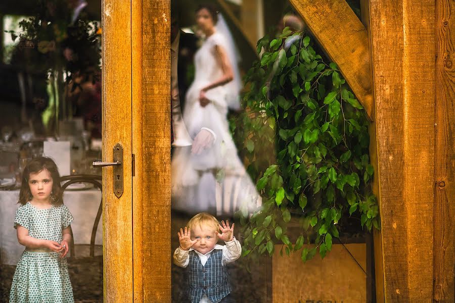 Fotógrafo de casamento Dan Morris (danmorris). Foto de 25 de setembro 2021