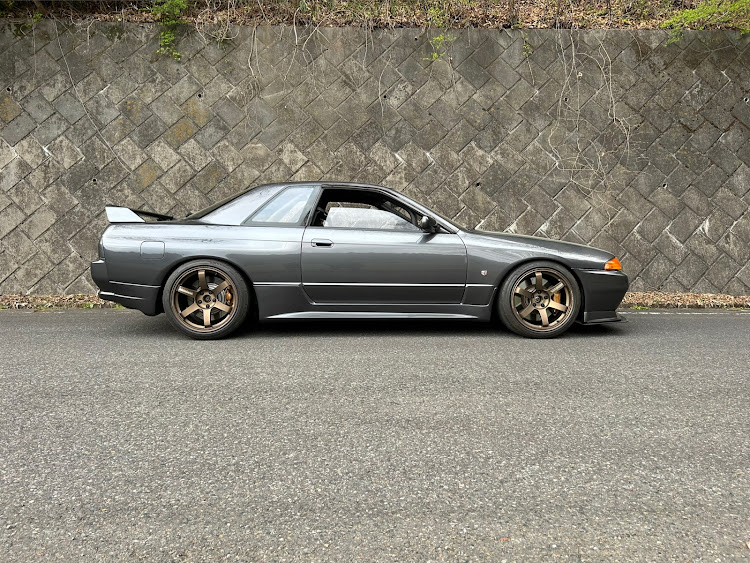 スカイライン GT-Rの燃料漏れ修理・車高調整に関するカスタム事例の投稿画像5枚目