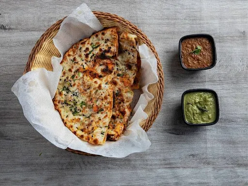 Chilli Cheese Kulcha