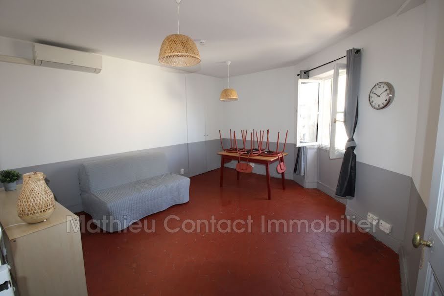 Location meublée appartement 2 pièces 38.03 m² à Nimes (30000), 550 €