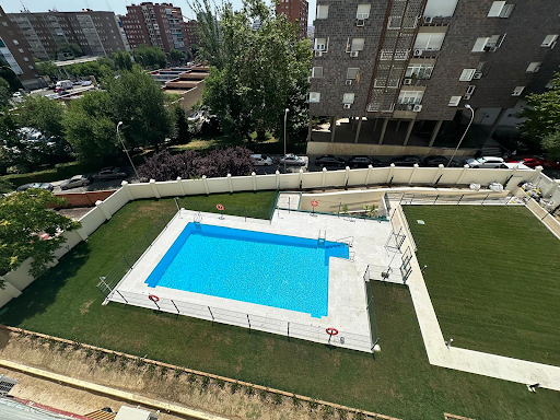 Apartment with pool 5
