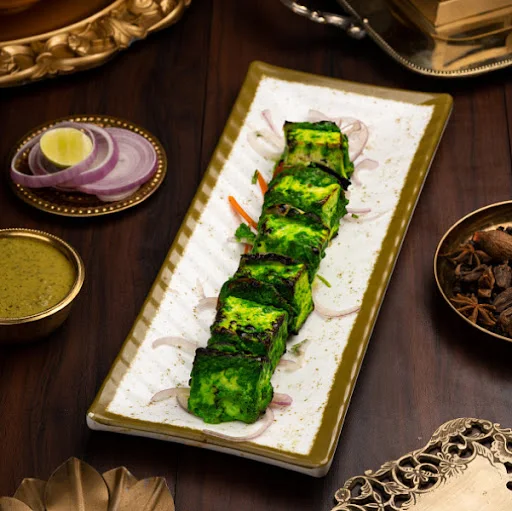 Paneer Sufiyani Tikka Kebab (6 Pieces)