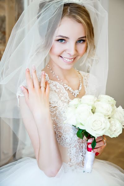 Wedding photographer Olga Gribanova (olyagribanova53). Photo of 24 February 2020