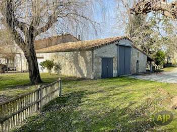 villa à Saint-Laurent-Médoc (33)