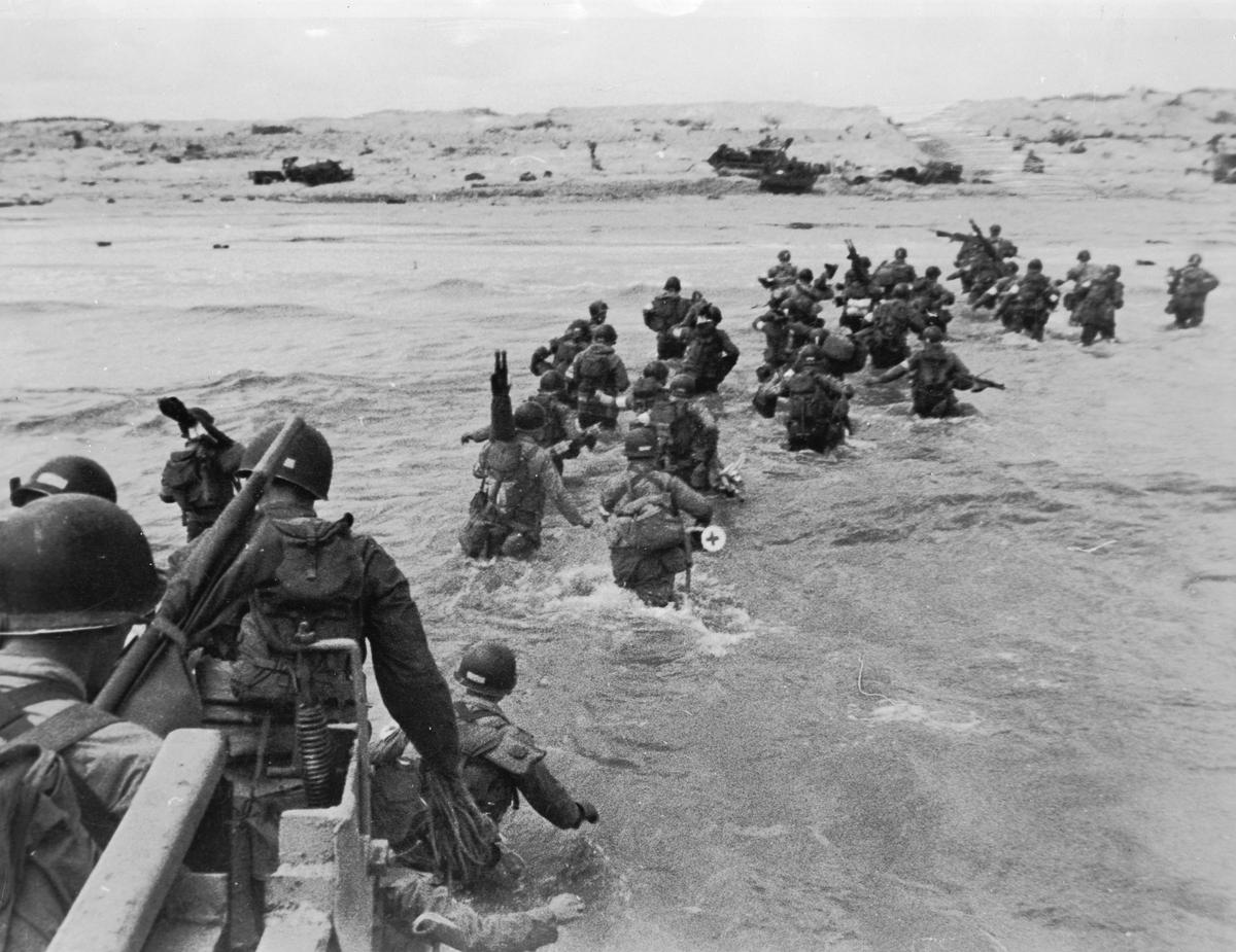 DDay — Google Arts & Culture