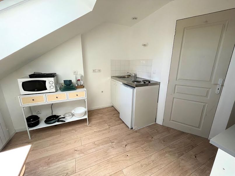 Location meublée appartement 1 pièce 20 m² à Alençon (61000), 450 €