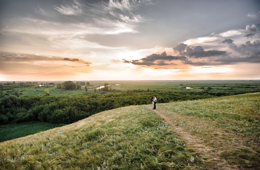 Wedding photographer Vladimir Vershinin (fatlens). Photo of 21 August 2016