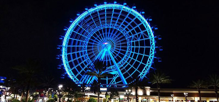 The Wheel at ICON Park at night