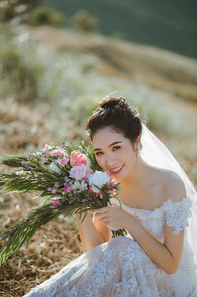 Fotógrafo de casamento Mangpor Rapeeporn (photolista). Foto de 27 de novembro 2018