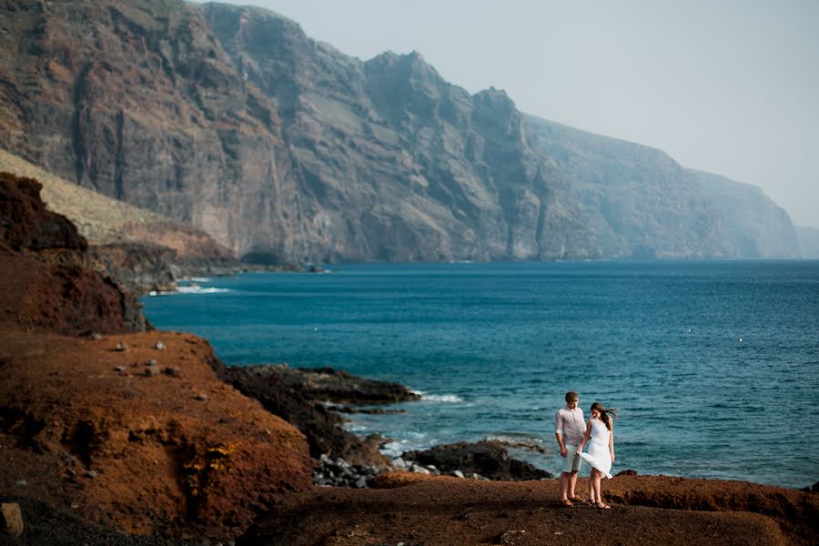 Fotógrafo de casamento Viktoriya Petrenko (vi4i). Foto de 9 de abril 2015