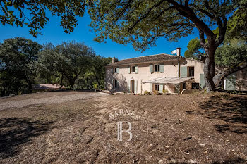 propriété à Aix-en-Provence (13)