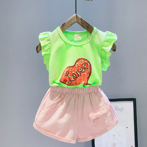 Title 6, Girls Suit Love Short-sleeved Perfect for summe...