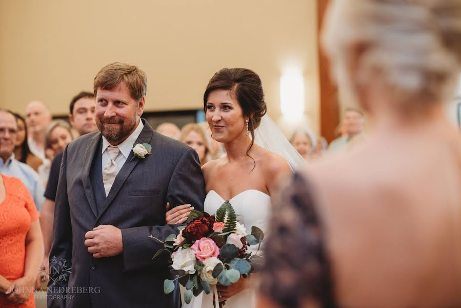 Fotografo di matrimoni Johnna Nedreberg (johnnanedreberg). Foto del 8 settembre 2019