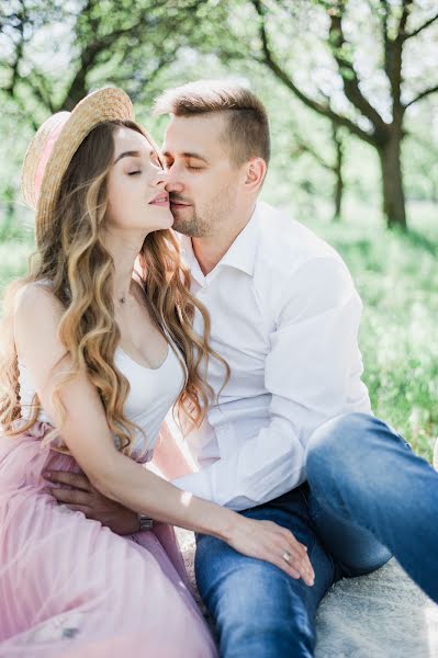 Wedding photographer Oleg Susyak (olegphoto1505). Photo of 21 April 2019