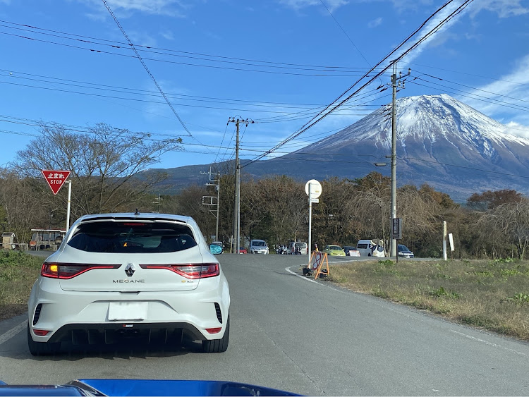 ランサーエボリューションのRE-V7・BBS・久々のドライブ・冷め切ったクルマ熱・朝霧高原に関するカスタム事例の投稿画像8枚目