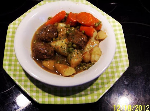 MEATBALL STEW