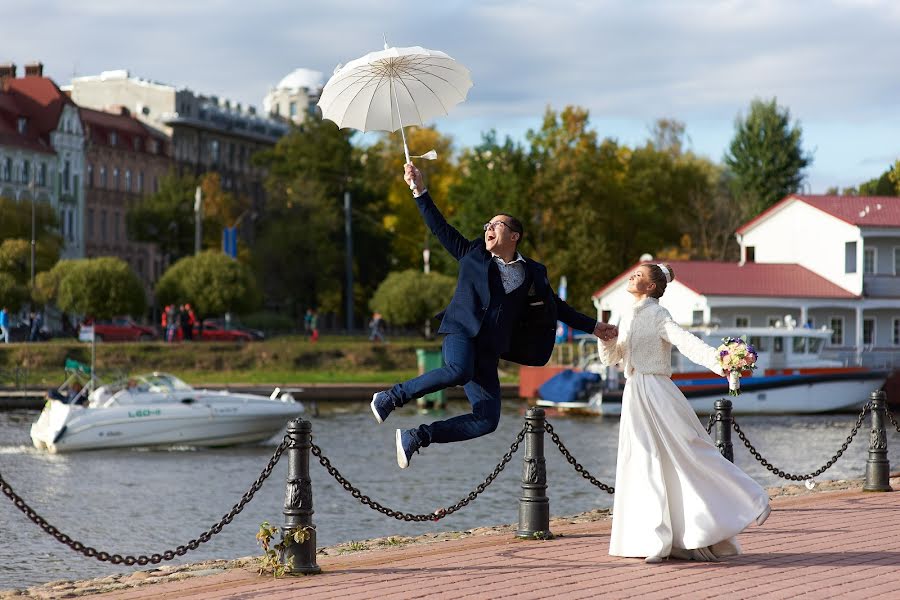 Fotógrafo de casamento Sergey Antonov (nikon71). Foto de 12 de fevereiro 2018