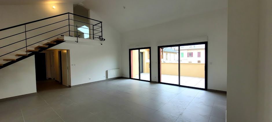 Vente appartement 5 pièces 170 m² à Barcelonnette (04400), 440 000 €