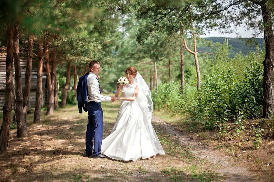 Wedding photographer Elena Turovskaya (polenka). Photo of 2 April 2017