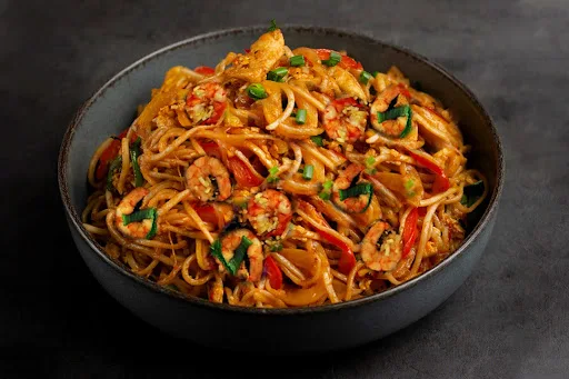 Burnt Red Chilli Noodle - Prawn