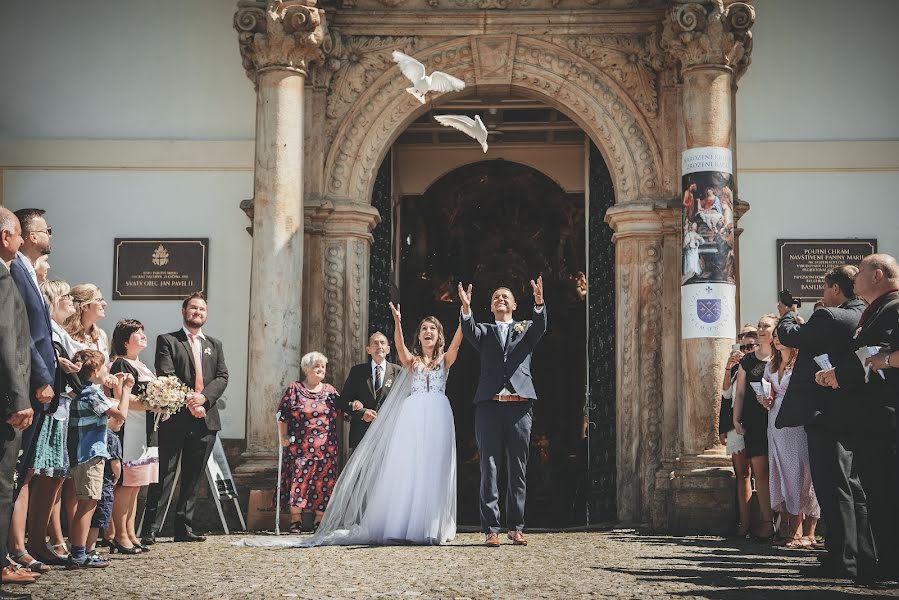 Fotografo di matrimoni Marcela Novotná (marcelanovotna). Foto del 20 maggio 2022