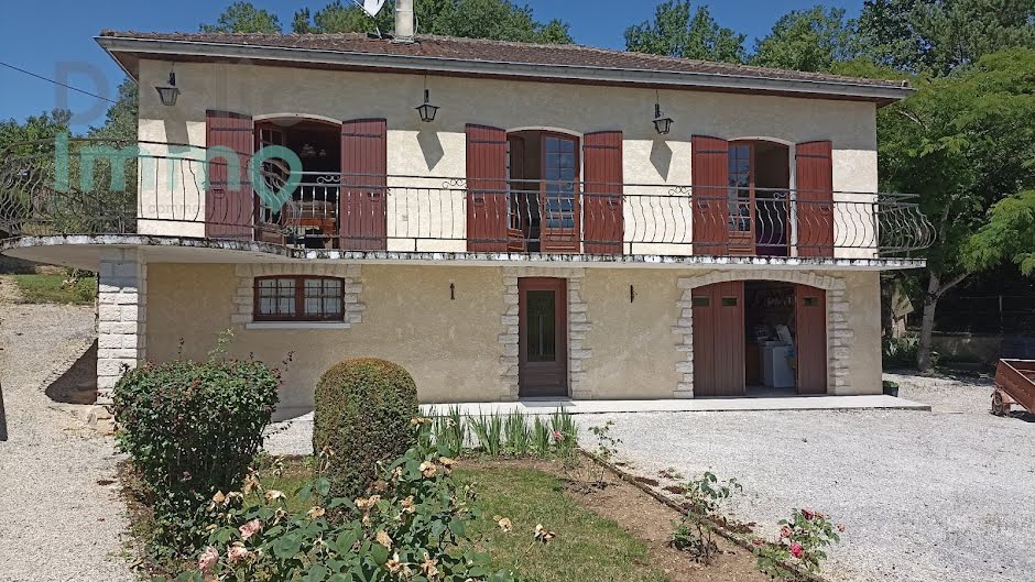 Vente maison 6 pièces 100 m² à Saint-Martial-de-Valette (24300), 128 400 €