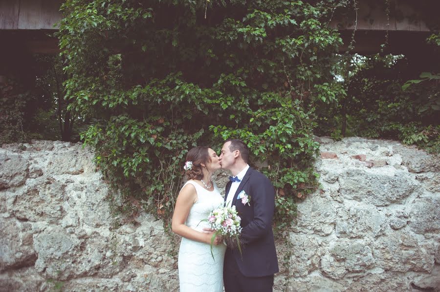 Fotografo di matrimoni René Kuen (renekuen). Foto del 11 maggio 2019