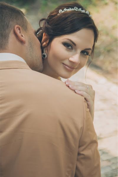 Wedding photographer Lina Makarchuk (limakarchuk). Photo of 9 February 2015