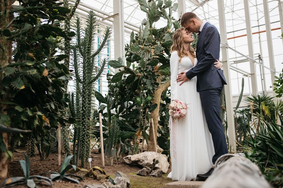 Fotógrafo de casamento Andrey Karachevcev (andrkemr). Foto de 3 de maio 2020