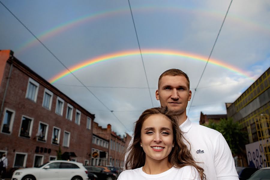 Bryllupsfotograf Nikolay Mentyuk (mencuk). Bilde av 5 oktober 2019