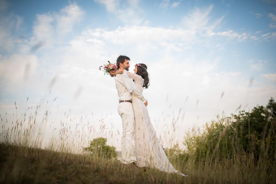 Fotógrafo de bodas Roland Peka (pekaroland). Foto del 19 de enero 2022