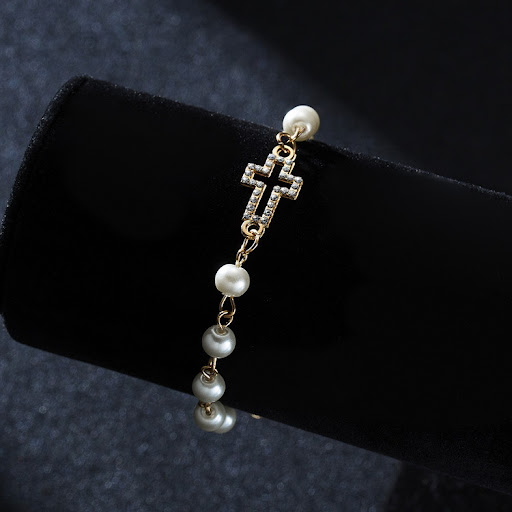 Title 2, Hollow Rhinestone Pearl Bracelet Multi-style Ad...