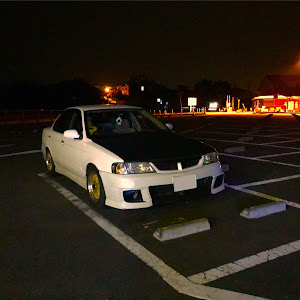 サニー FB15