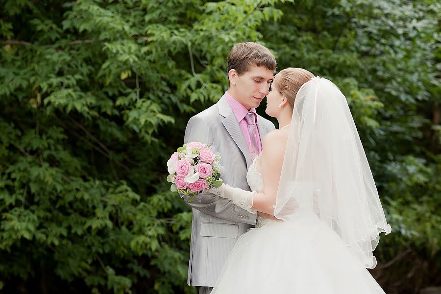 Wedding photographer Ekaterina Yuzhakova (eyuzhakova). Photo of 14 December 2012