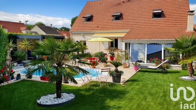 Vente maison 7 pièces 133 m² à Combs-la-Ville (77380), 525 000 €