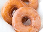 Copycat Krispy Kreme Glazed Doughnuts was pinched from <a href="http://www.cookingclassy.com/2014/01/copycat-krispy-kreme-doughnuts/" target="_blank">www.cookingclassy.com.</a>