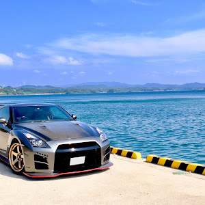 NISSAN GT-R R35