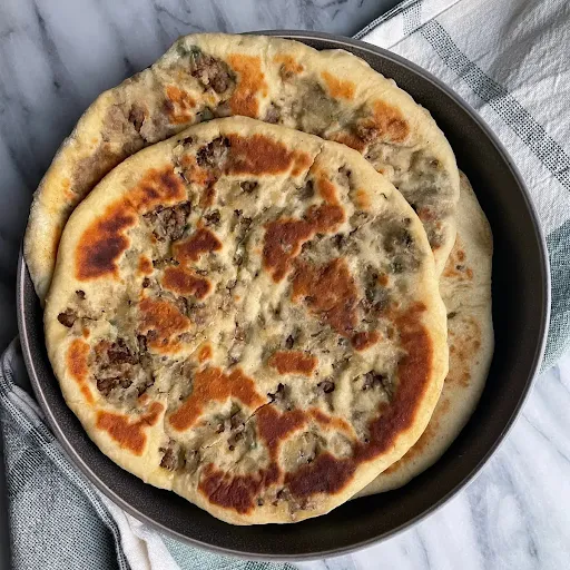 Chicken Keema Naan