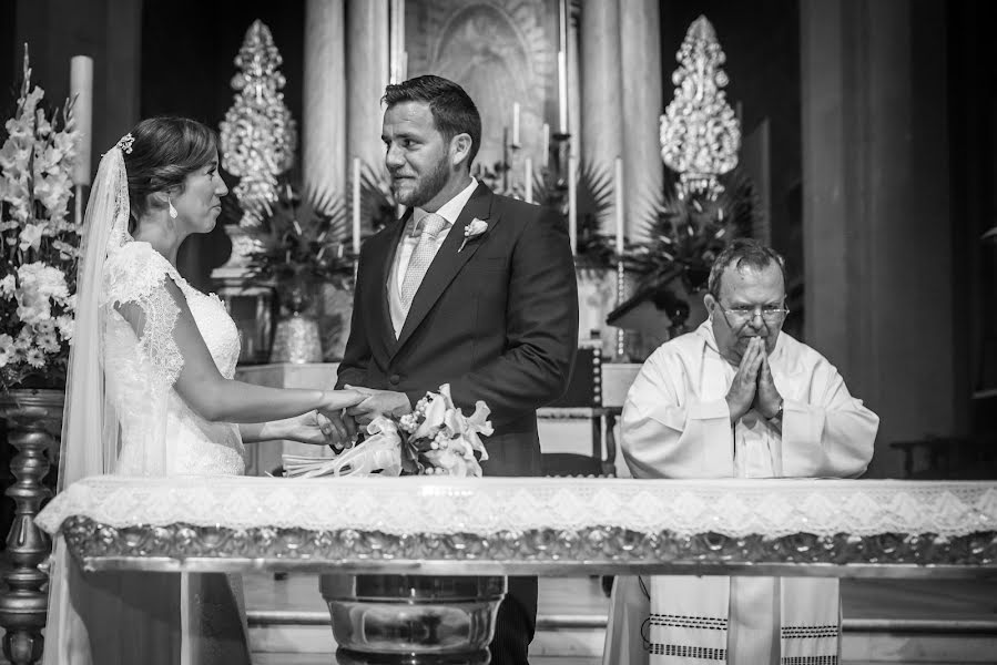 Wedding photographer Alvaro Cardenes (alvarocardenes). Photo of 22 April 2016