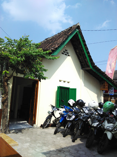 Semacam Masjid Bebakaran