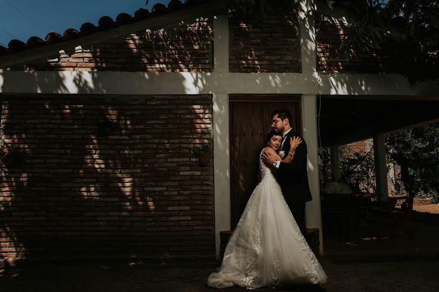 婚禮攝影師Hector Zarate（hectorzarate）。2023 9月27日的照片