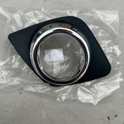 Title 3, Front Bumper Small Light Decoration Frame Anti-...
